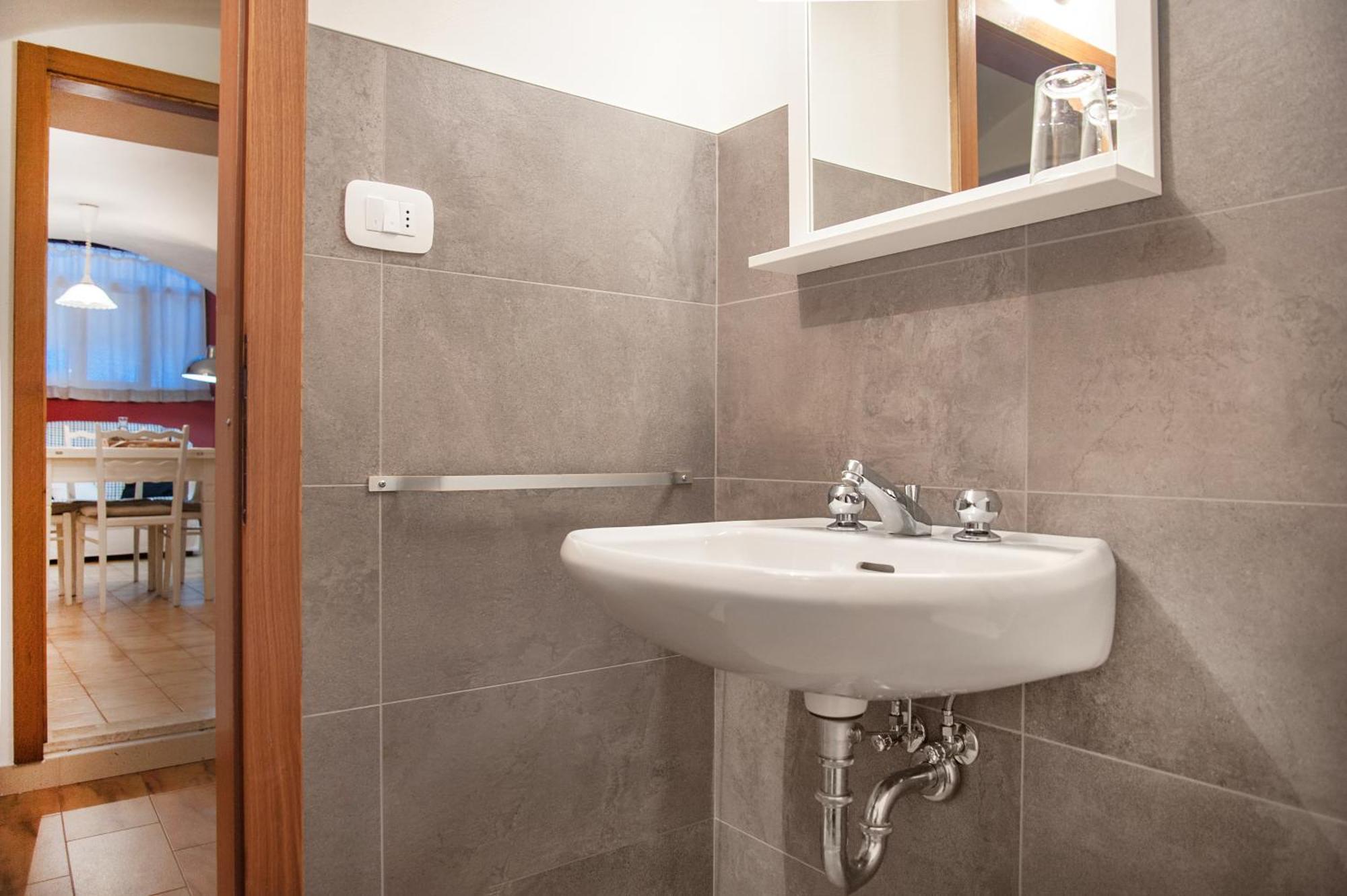 Casa Calvola Holiday Home Тенно Номер фото